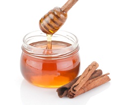 Honey and Cinnamon for Acne